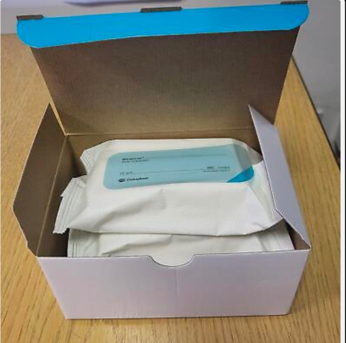 COLOPLAST  Brava Skin Cleanser Wipes- (1 box = 3 packs of 15 wipes)
