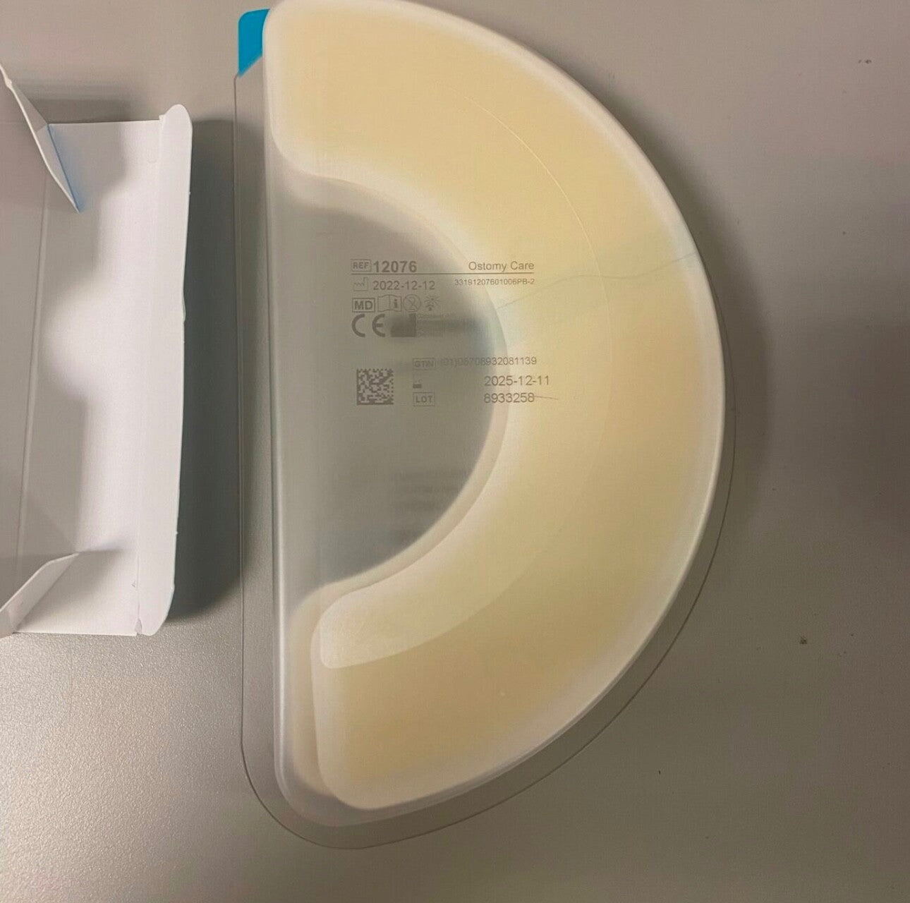 Coloplast Brava Elastic Barrier Ostomy XL Tape - Pack of 20 (12076)