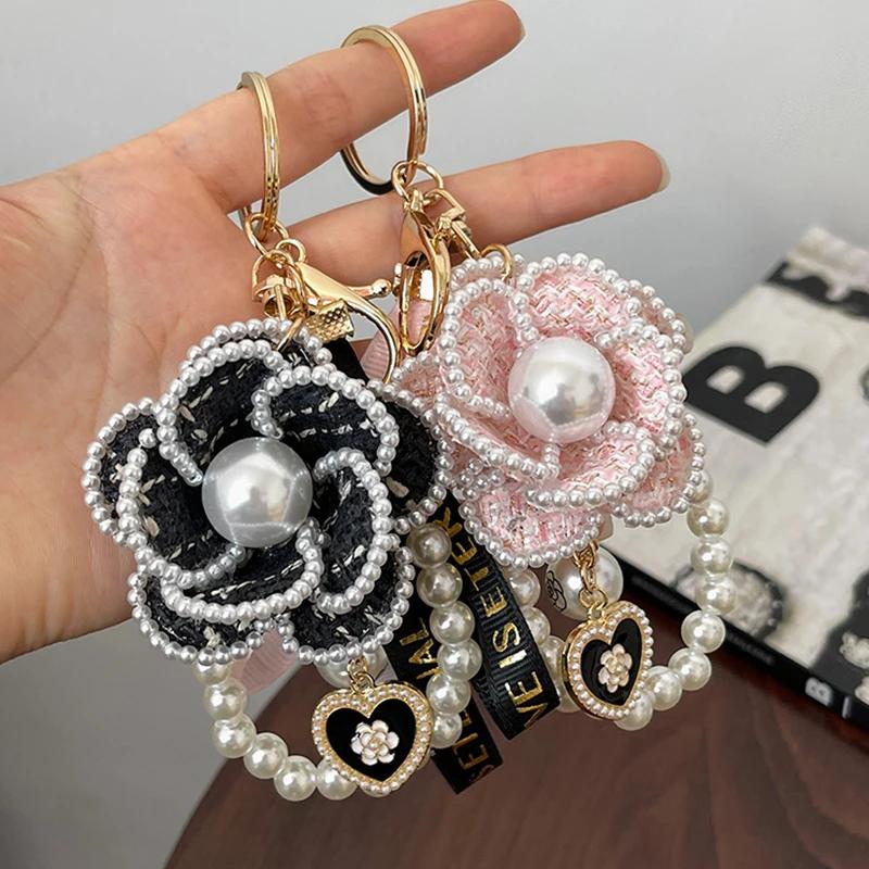 Luxury Pearl Chain Camellia Weave Handmade Keychain Car Key Ring Bag Pendant Accessories Keyfob Women Girl Keyring Gift Jewelry No brand